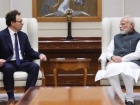 पीएम मोदी ने एंथ्रोपिक के सीईओ डेरियो अमोदेई से मुलाकात की पीएम मोदी ने एंथ्रोपिक के सीईओ डेरियो अमोदेई से मुलाकात की